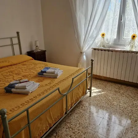 Mare E Monti Oda ve Kahvaltı La Spezia