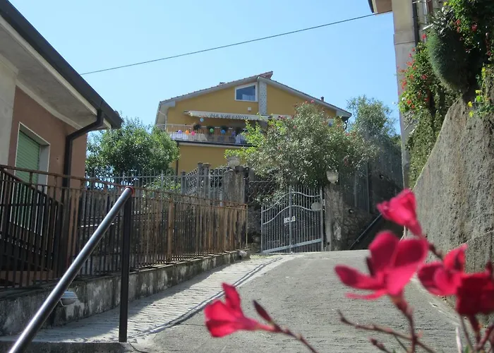 Mare E Monti Bed & Breakfast La Spezia